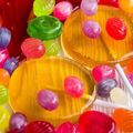 Girls mit Candy buchen