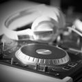 dj-voor-verschillende-locatie-evenement-festival-bruiloft.jpg