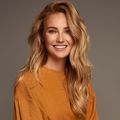 kelly weekers press.jpg