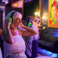 Alquilar discoteca silenciosa.jpg