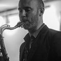 saxofonist-jazzband.jpg