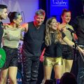 Final del show con todo el equipo sobre el escenario tras un repaso electrizante por los grandes éxitos de Madonna.