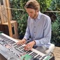 PianoChris