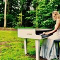 female-singer-pianist-london.jpg
