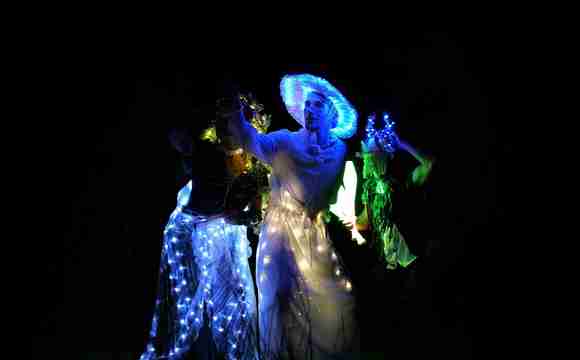 LED Walkingact ()