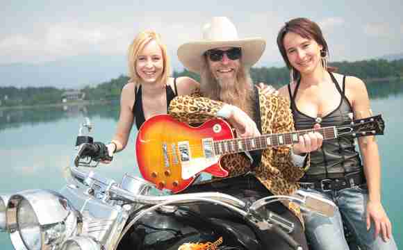 bruzzler girls faak harley