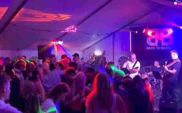 Band til fødselsdag