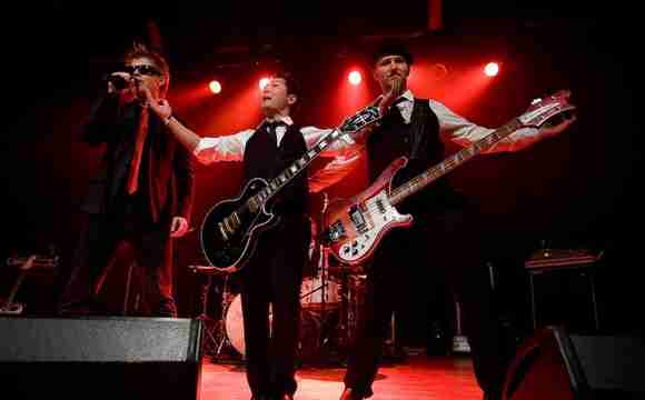 Festband giver den gas