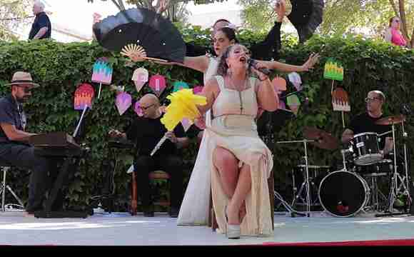 Contratar artista cantante de copla