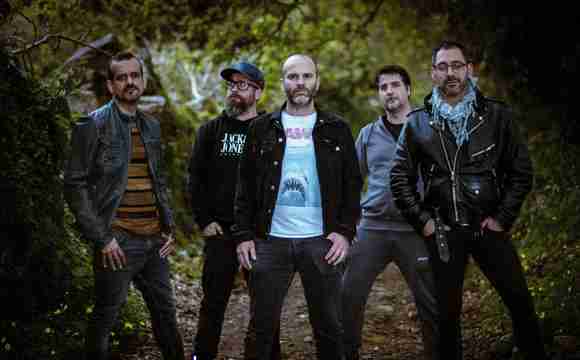 Contrata nuestra banda pop rock en Galicia para tu evento.