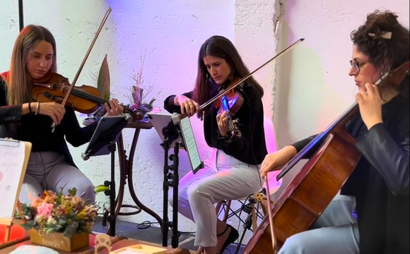 Trio violinistas evenses