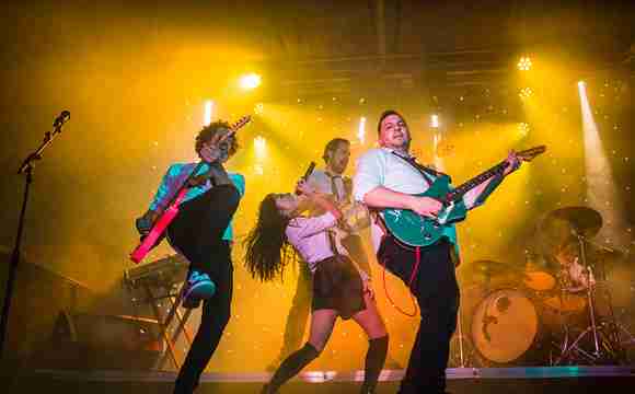 Banda de covers pop rock animando bodas y verbenas