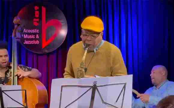 Una banda de Jazz que transforma cualquier evento en una experiencia sensorial.