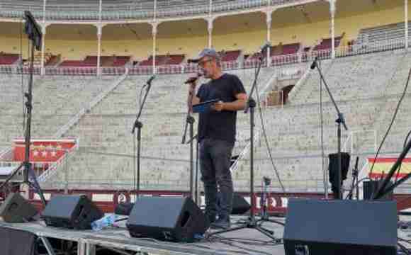Equipo de sonido e iluminación para tu evento