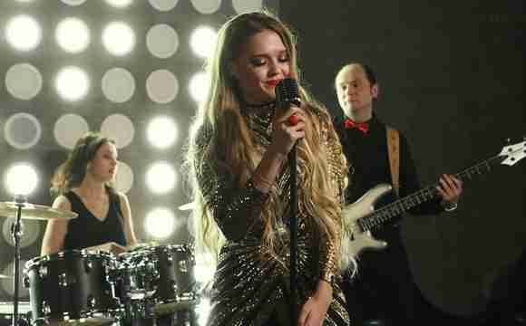 cantante para eventos elegantes