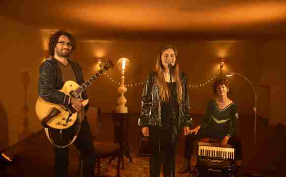 Groupe de musique Roumaine 