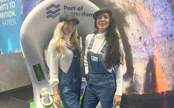 Beurs hostess