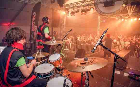 captain dance band huren