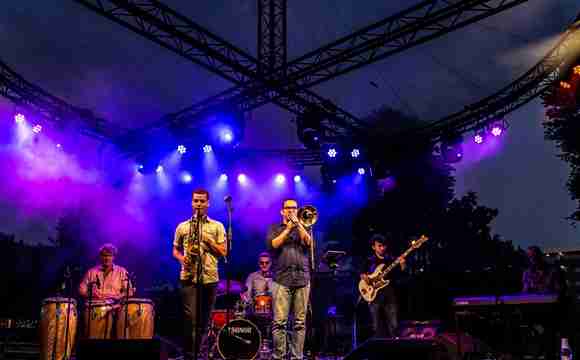 Grupo Descarga @ Opening Spoorpark Tilburg ()