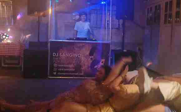 DJ San huren