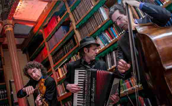 balkan Symphony boeken