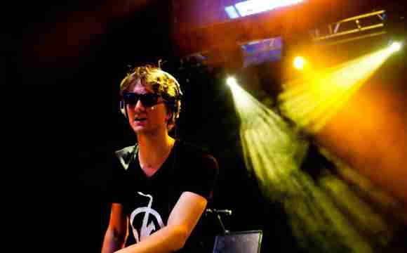 house dj huren