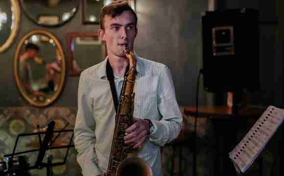 lloyd-sax