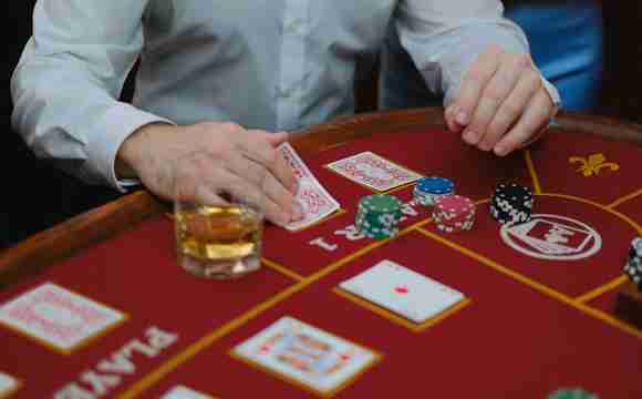 poker table