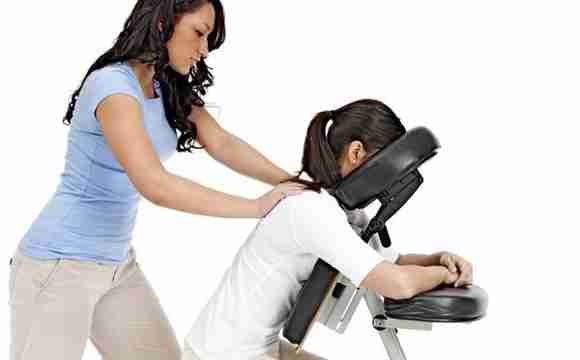 stoelmassage-op-locatie-evenement-huren.jpg