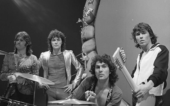 Golden-earring-boeken.png