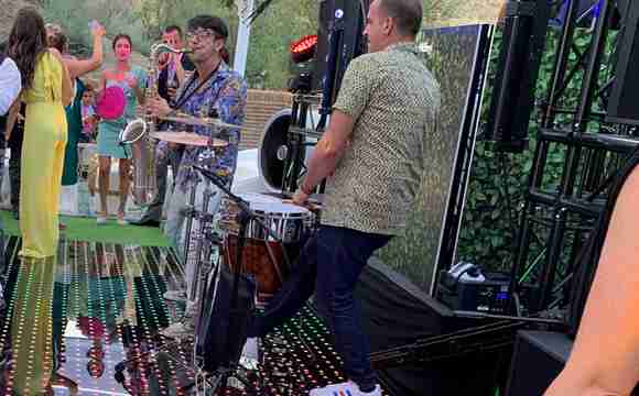DJ band