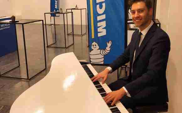 Pianist huren bedrijfsfeest.jpeg