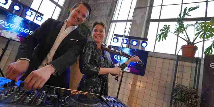 DJ-en-band-boeken-feest (2)