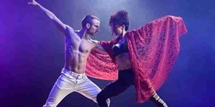 salsa dansshow.jpg