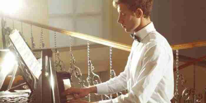 pianist boeken inhuren bruiloft ceremonie.jpeg