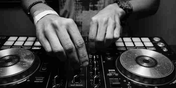 dj studentfest fest