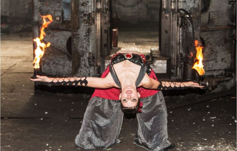FireWoman buchen.JPG