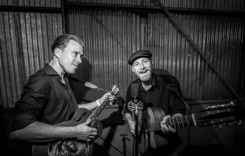 Muziek duo the vintage brothers boeken