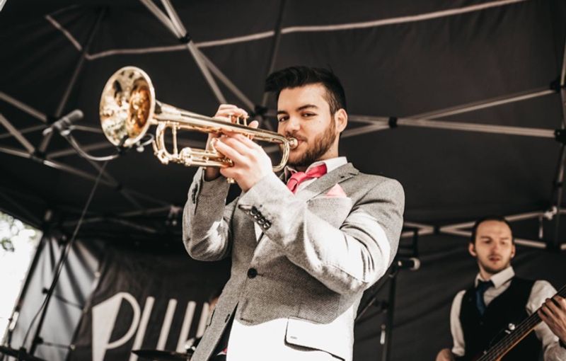 band inhuren Fuso.jpg