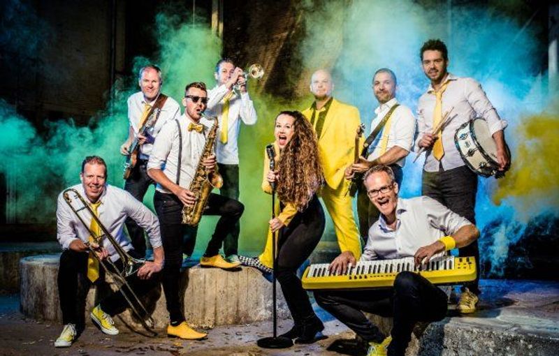 evenses-treasure-band.jpg