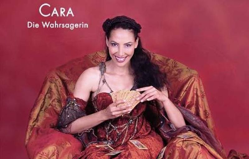 buchen Wahrsagerin Cara