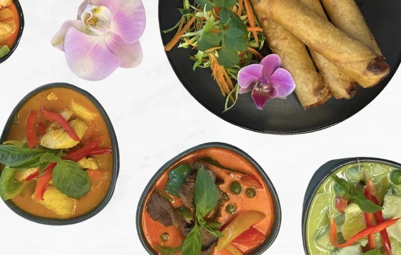 Sunisa Street food ()