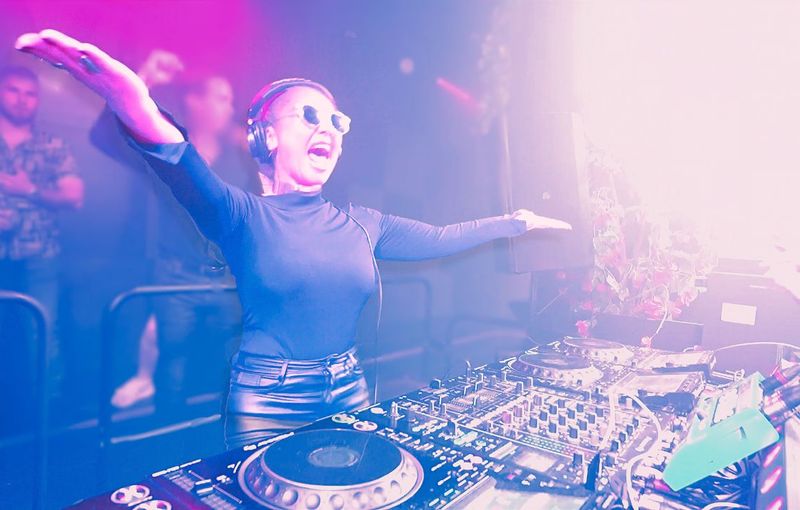 DJ internacional para eventos exclusivos