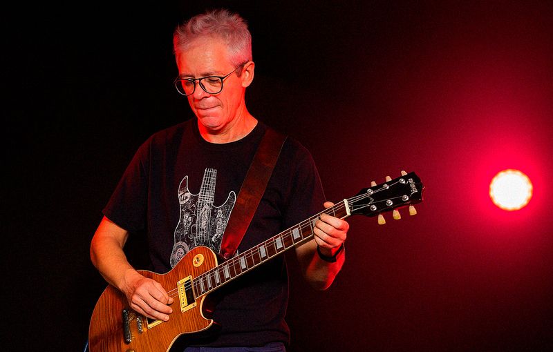 Concierto tributo a Joaquín Sabina con seis músicos en directo en Madrid