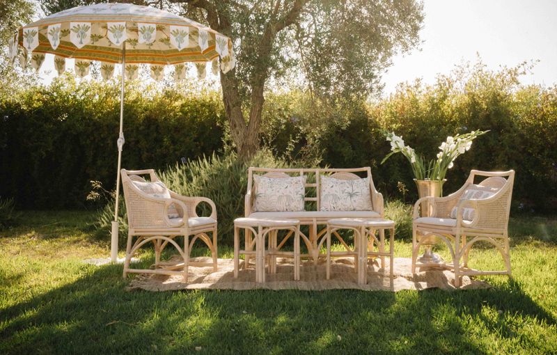 Mobiliario decorativo para bodas al aire libre