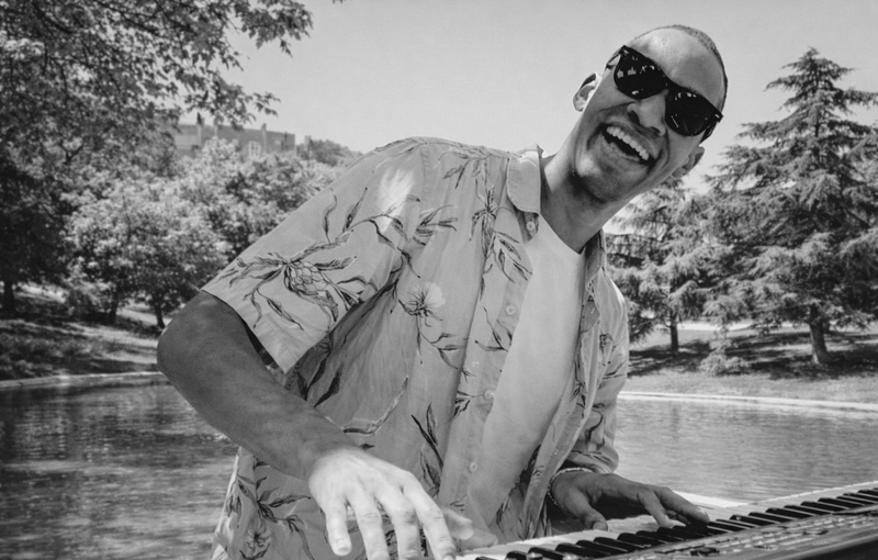 Música latina en vivo para fiesta y pista de baile