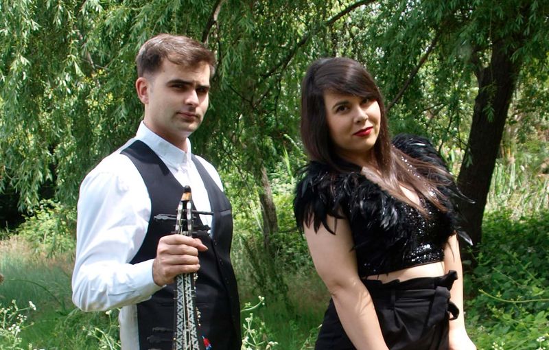 Música tradicional en vivo para eventos culturales