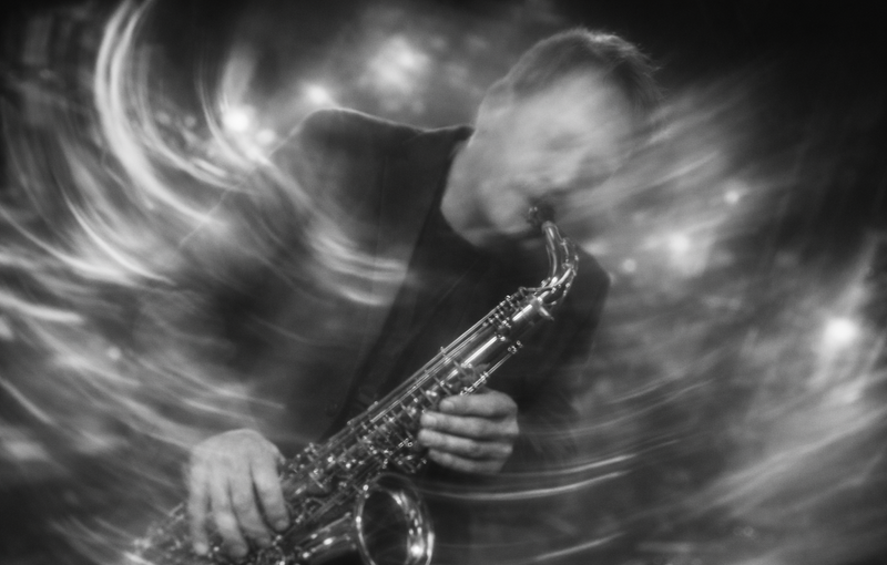 Música en directo con saxofón para eventos