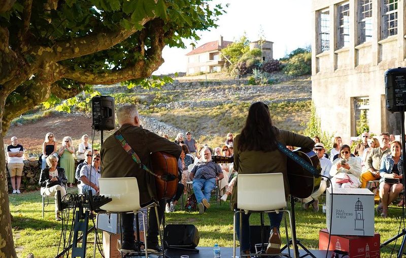 Nuestros artistas en Galicia traen uenas vibras y calidad a a tu evento