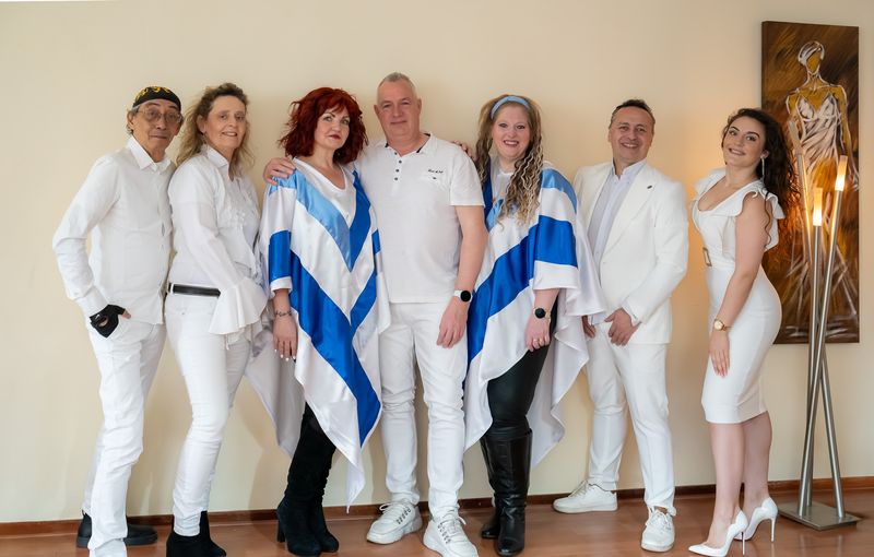 ABBA Tribute Band Members JA